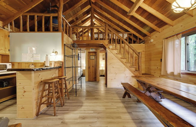 Cozy Lake Cabin 3 with Boatdock - Photo 9
