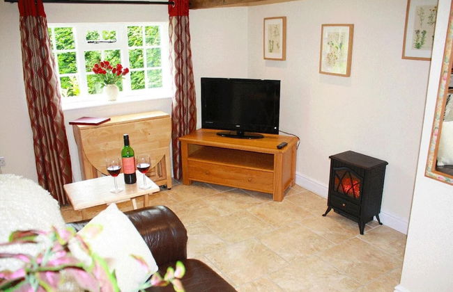 Pet Friendly - Country Cottage - 2 Guests Retreat - Foto 12