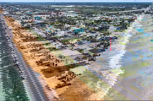 Foto 49 - Ocean Front Flagler Beach Sleeps 5 People