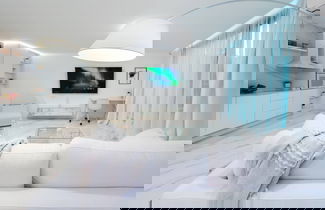 Photo 1 - Emirates White Sensation