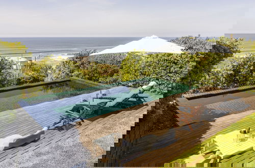 Foto 9 - Coastal Charm Chalet by Cadenzalux