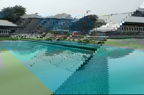 Foto 18 - Heroes Luxury Apartments and Suites