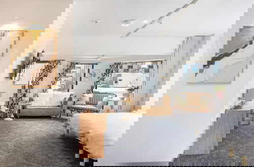 Photo 1 - Toranomon Guesthouse 5F