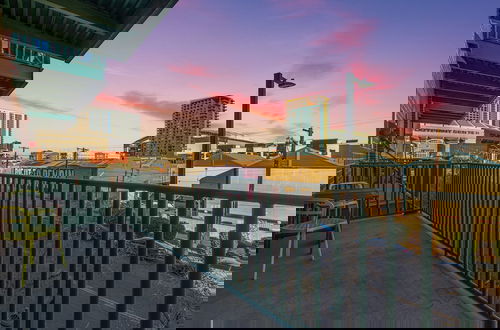 Photo 2 - Stunning Phoenix Prime Urban Living