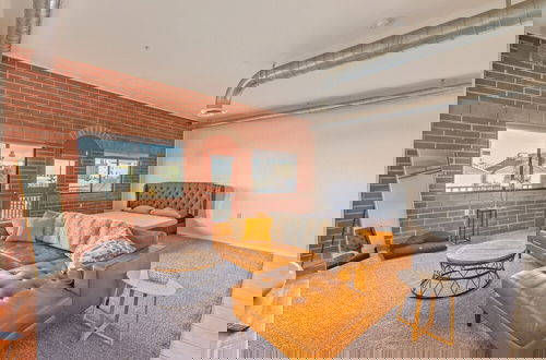 Photo 7 - Stunning Phoenix Prime Urban Living
