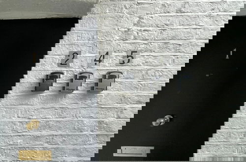 Foto 2 - Baker Street Apartments