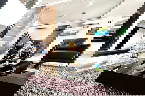 Photo 2 - Sun Square i4iS