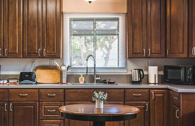 Not Affected by the Fire/spacious Retreat w/ Large Kitchen & Outdoor Patio - Foto 17