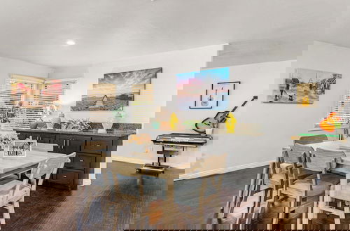 Foto 48 - Not Affected by the Fire/spacious Retreat w/ Large Kitchen & Outdoor Patio