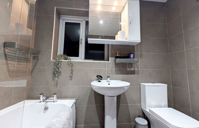 Spacious and Comfortable Modern Rooms - Foto 33