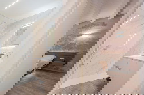 Foto 43 - Modern & Stylish Apartment in Como City
