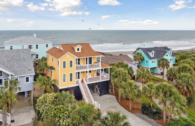 Oceanfront w/ Pool, Panoramic Deck Views, 5bdr Folly Ocean Breeze by Avantstay - Foto 69