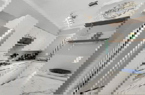 Foto 8 - Beachwalk 18e: Cozy Townhouse Close to Beach!