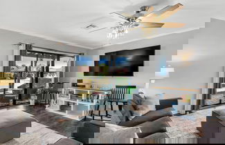 Foto 1 - Beachwalk 18e: Cozy Townhouse Close to Beach!