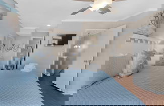 Foto 2 - Beachwalk 18e: Cozy Townhouse Close to Beach!
