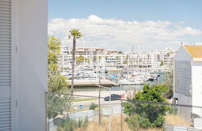 Lagos Marina View 2 With Pool by Homing - Photo 30