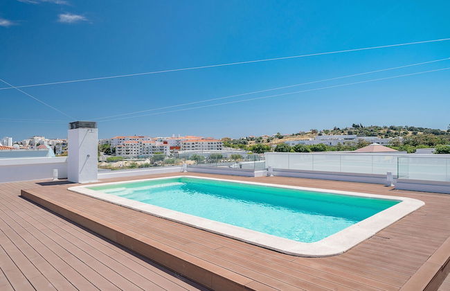 Lagos Modern 1 With Pool by Homing - Photo 18