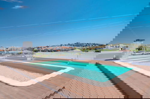 Foto 18 - Lagos Modern 1 With Pool by Homing
