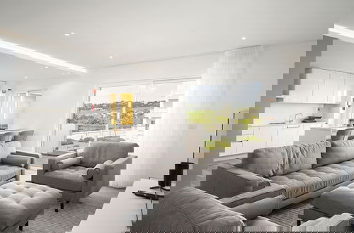 Foto 12 - Lagos Modern 1 With Pool by Homing