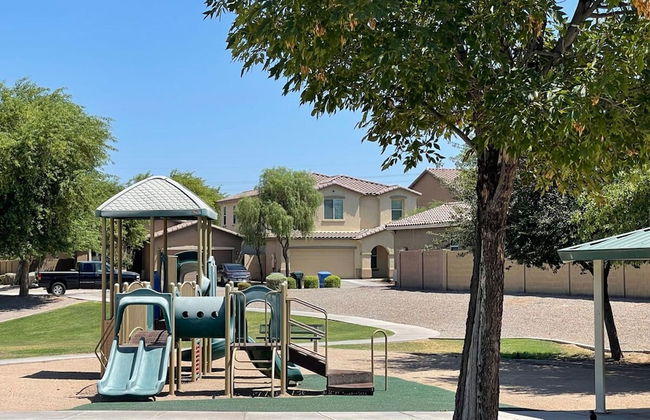 NEW Awesome Phoenix Monthly 5BR - Foto 1