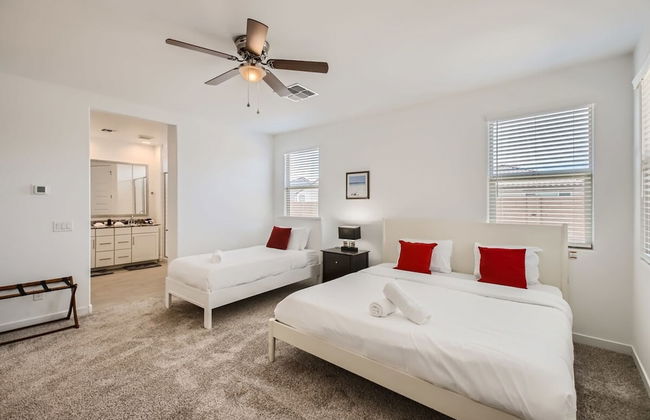 NEW Awesome Phoenix Monthly 5BR - Foto 15