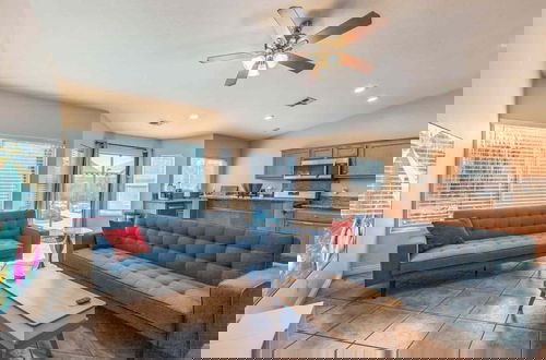 Photo 4 - 4BR Sanctuary w Retro Game Room Theater Pool Spa