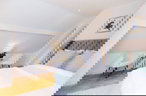 Foto 10 - The Charm of Chelsea - Modern 4bdr With Shared Courtyard