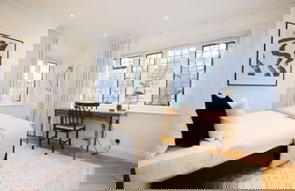 Foto 2 - The Charm of Chelsea - Modern 4bdr With Shared Courtyard