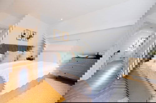 Foto 22 - The Charm of Chelsea - Modern 4bdr With Shared Courtyard