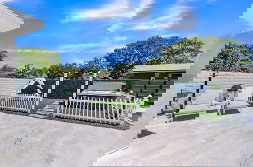 Foto 47 - Luxury Escape: Pool, Hot Tub, Gym And More! 6 Bedroom Villa by RedAwning