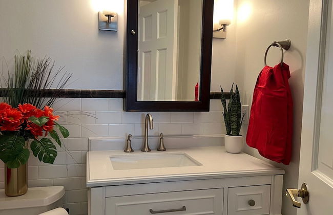Downtown Cleveland: Steps To Sports & Events 2 Bedroom Condo by RedAwning - Foto 23