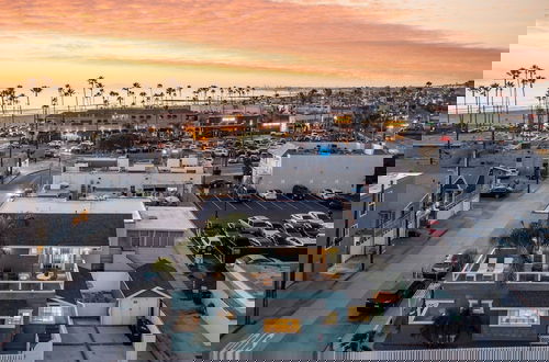 Photo 57 - Sea Sight by Avantstay Walk to Newport Beach