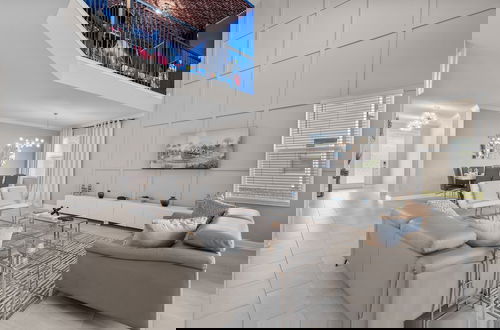 Foto 1 - Chic 5bed Home With Themed Rooms
