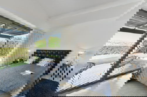 Foto 5 - Villa With Private Pool in the Golf Resort