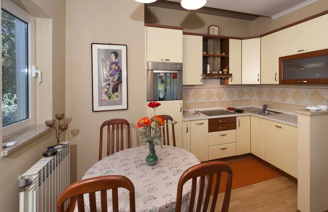 Apartment in Nature - Photo 4