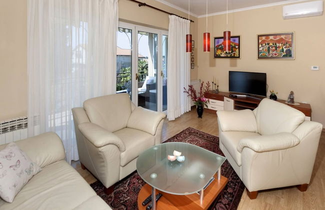 Apartment in Nature - Photo 6