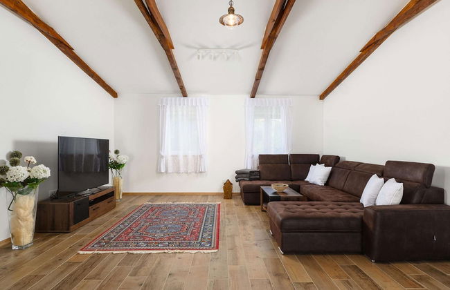 Villa Gigi With View - Photo 15