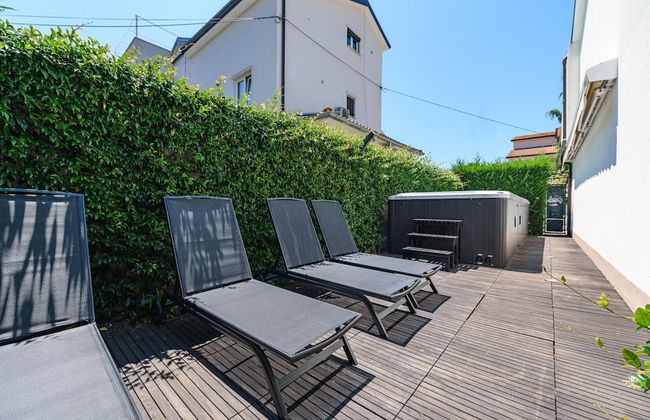 Villa Gigi With View - Photo 34