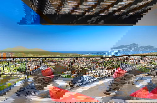 Photo 12 - 3BD Begati Ocean Views With Luxury Resort