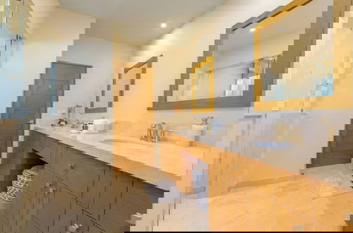 Photo 27 - 3BD Begati Ocean Views With Luxury Resort