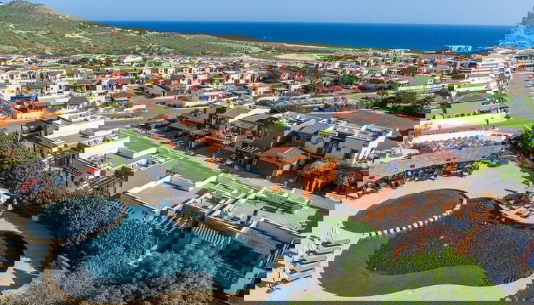Foto 1 - 3BD Begati Ocean Views With Luxury Resort