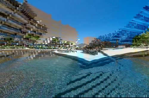 Photo 14 - 3BD Begati Ocean Views With Luxury Resort
