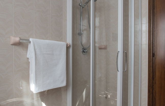 Spacious Villa Over two Floors, Amazing View and Private Garden for 9 Guests - Foto 17