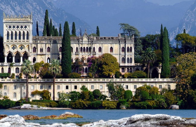 Spacious Villa Over two Floors, Amazing View and Private Garden for 9 Guests - Foto 32