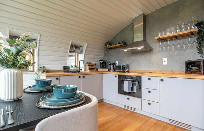 Sustainable 2BD Pod on Old Chalford Farm - Photo 21