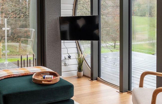 Sustainable 2BD Pod on Old Chalford Farm - Photo 43