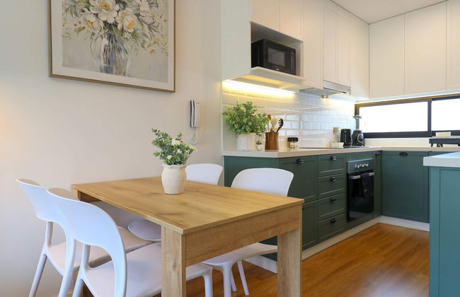 w Stunning 1BR w Great Deco in San Isidro - Photo 6