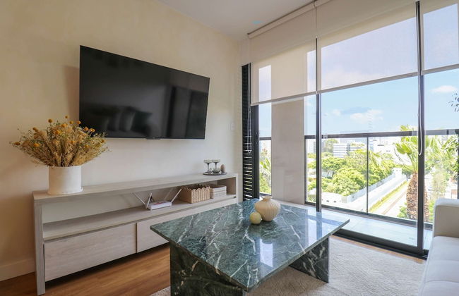 w Stunning 1BR w Great Deco in San Isidro - Photo 9