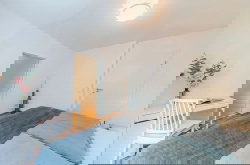Foto 2 - Cozy Stylish Berlin Apartment With 2 Bedrooms