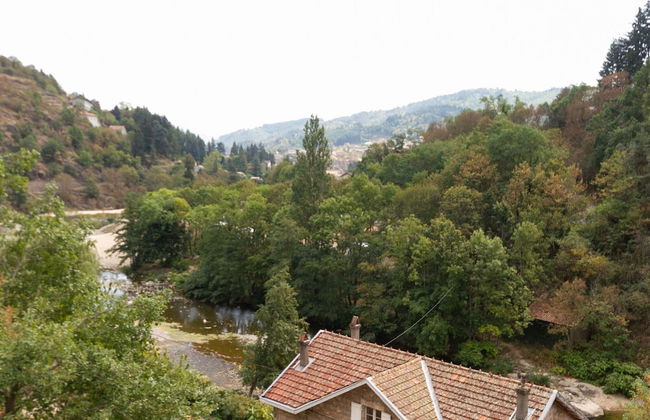 Riverside Chalet Retreat - Photo 37